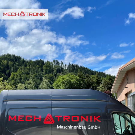 Firmen E-Auto mit Ausblick